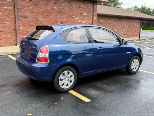 2010 Hyundai Accent GS