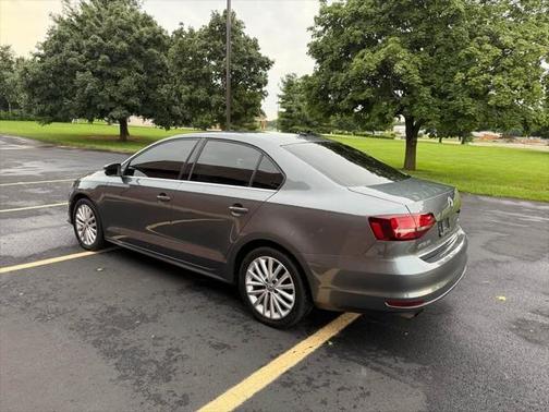 2016 Volkswagen Jetta 1.8T SEL