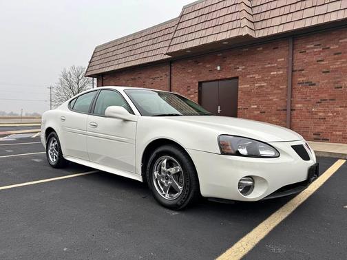 2004 Pontiac Grand Prix GT2