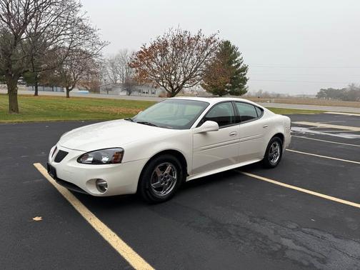 2004 Pontiac Grand Prix GT2