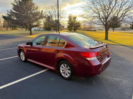 2010 Subaru Legacy Premium