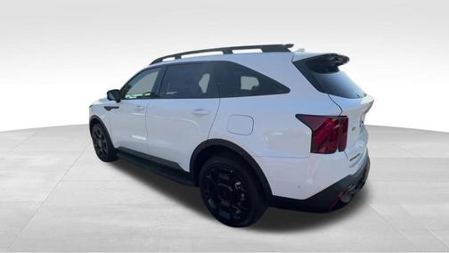 Glacial White Pearl 2026 Kia Sorento SX