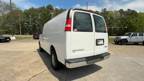 2021 GMC Savana 2500 Work Van