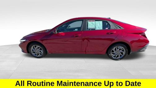 2024 Hyundai ELANTRA SEL