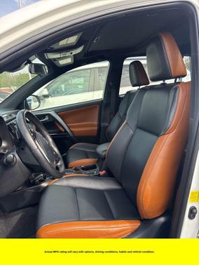 Super White 2017 Toyota RAV4 SE