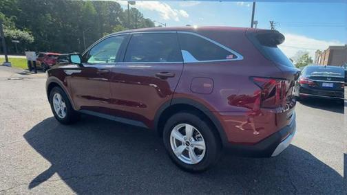2025 Kia Sorento LX