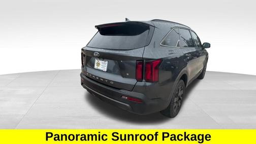 2021 Kia Sorento S