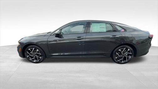 2025 Kia K5 EX