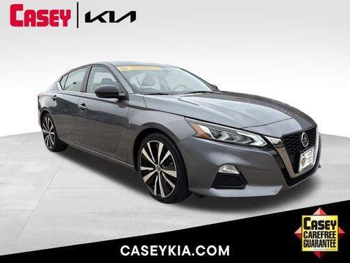 2020 Nissan Altima SR FWD