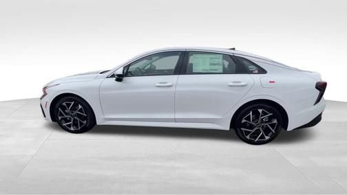 2026 Kia K5 EX
