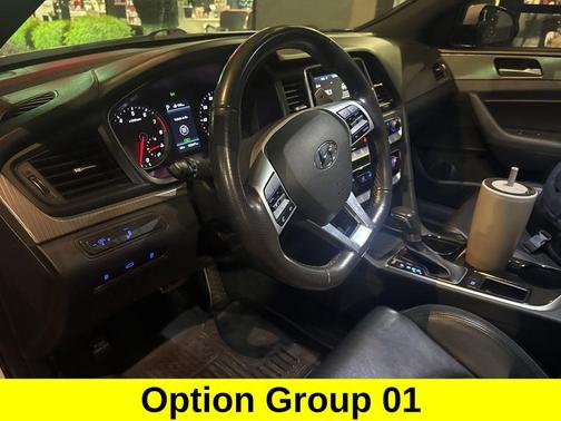 2018 Hyundai SONATA Sport