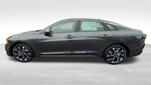 2025 Kia K5 EX