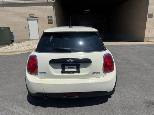 Pepper White 2018 MINI Hardtop Cooper S