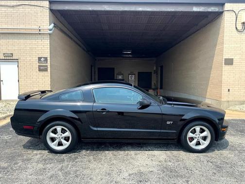 2007 Ford Mustang GT Premium