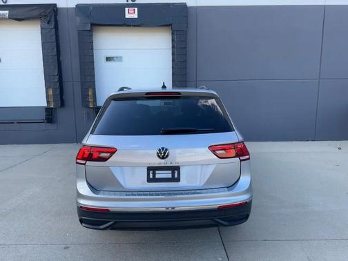 Pyrite Silver Metallic 2022 Volkswagen Tiguan 2.0T S