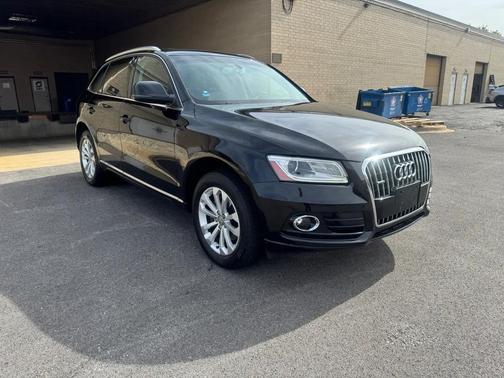Black 2013 Audi Q5 2.0T Premium Plus