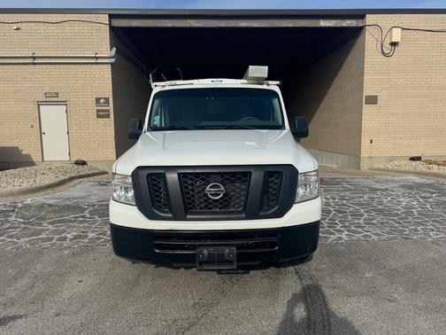 2015 Nissan NV Cargo NV2500 HD SV V6