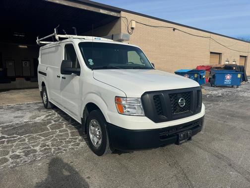 2015 Nissan NV Cargo NV2500 HD SV V6
