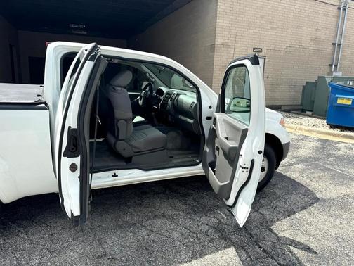 2014 Nissan Frontier S