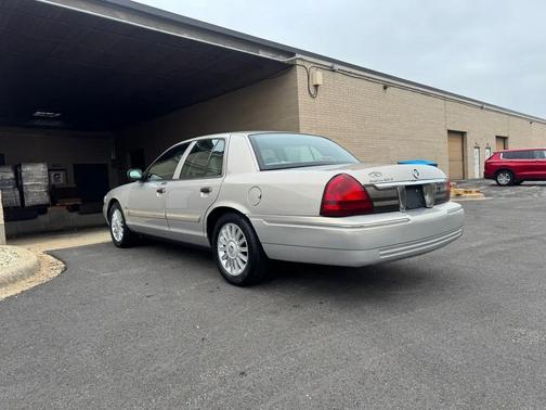 2010 Mercury Grand Marquis LS