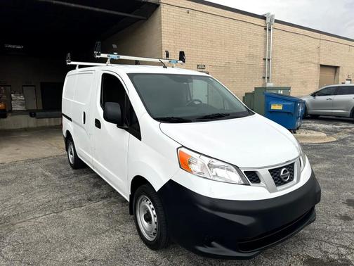 2017 Nissan NV200 S