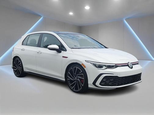 Opal White Pearl Effect 2023 Volkswagen Golf GTI 2.0T Autobahn