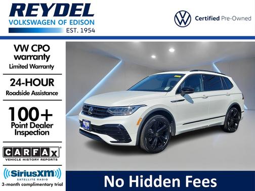 Opal White Pearl Effect 2023 Volkswagen Tiguan 2.0T SE R-Line Black