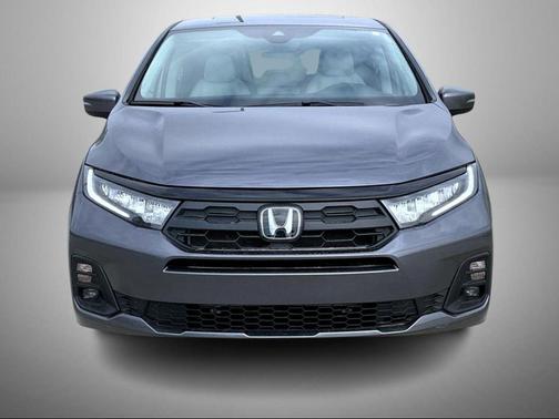 Green 2025 Honda Odyssey EX-L