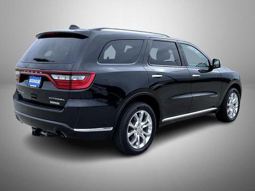 DB Black Crystal Clearcoat 2017 Dodge Durango Citadel