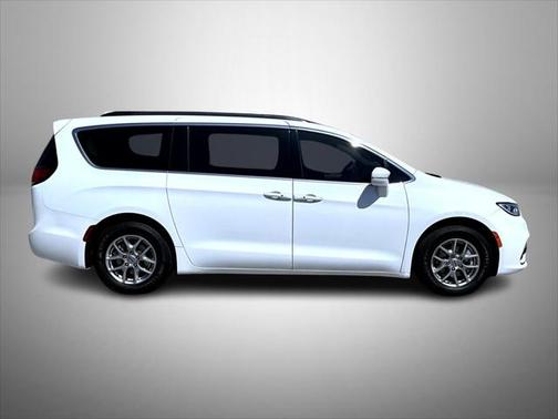 2021 Chrysler Pacifica Touring