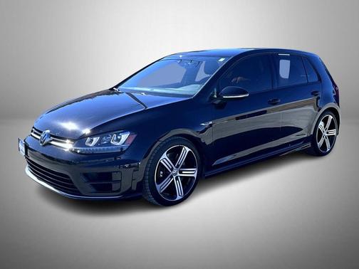 2016 Volkswagen Golf R 4-Door
