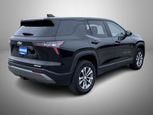 Mosaic Black Metallic 2025 Chevrolet Equinox 1LT