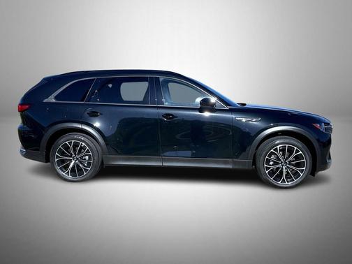 2025 Mazda CX-70 PHEV Premium Plus Package