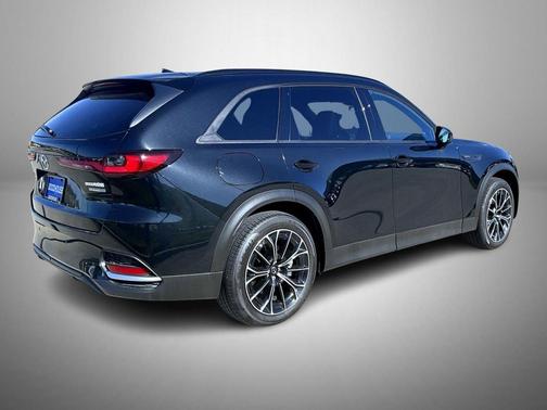 2025 Mazda CX-70 PHEV Premium Plus Package