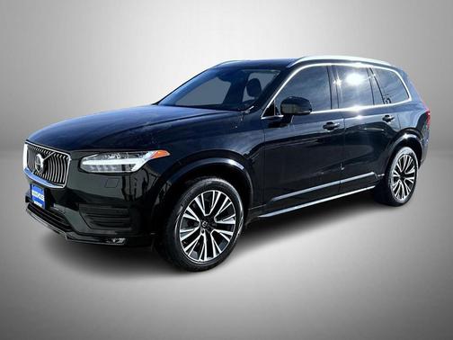 2020 Volvo XC90 T5 Momentum