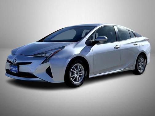 2016 Toyota Prius Two