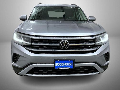 2022 Volkswagen Atlas 3.6L SE w/Technology