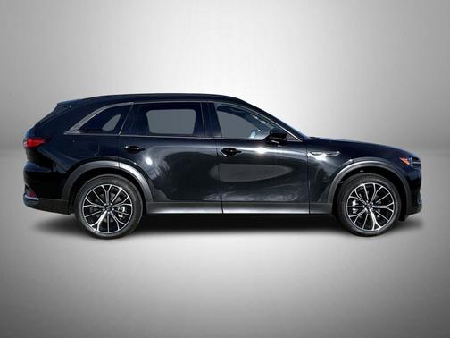 2025 Mazda CX-70 PHEV Premium Plus Package