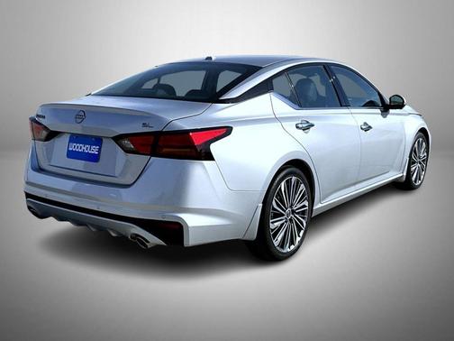 2024 Nissan Altima 2.5 SL