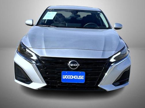 2024 Nissan Altima 2.5 SL