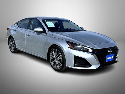 2024 Nissan Altima 2.5 SL