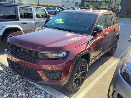2024 Jeep Grand Cherokee Altitude