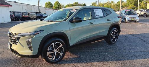 2024 Chevrolet Trax FWD 1RS