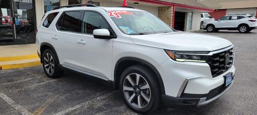2023 Honda Pilot AWD Elite