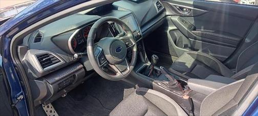 2017 Subaru Impreza 2.0i Sport