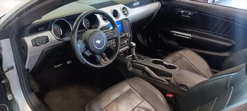 2016 Ford Mustang EcoBoost Premium