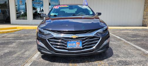 2022 Chevrolet Malibu FWD LT