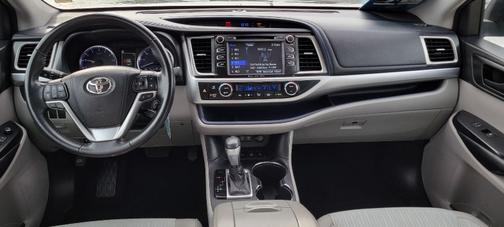 2018 Toyota Highlander LE Plus