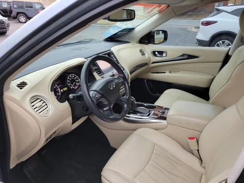 2017 INFINITI QX60 Base