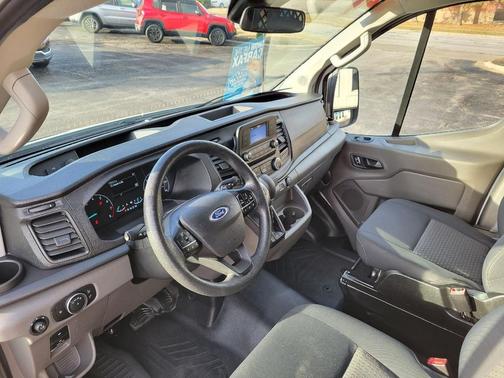 2024 Ford Transit-250 Base
